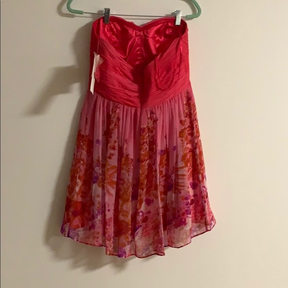 Fun spring party dress! Strapless NWT size 8&10 - Picture 5 of 7
